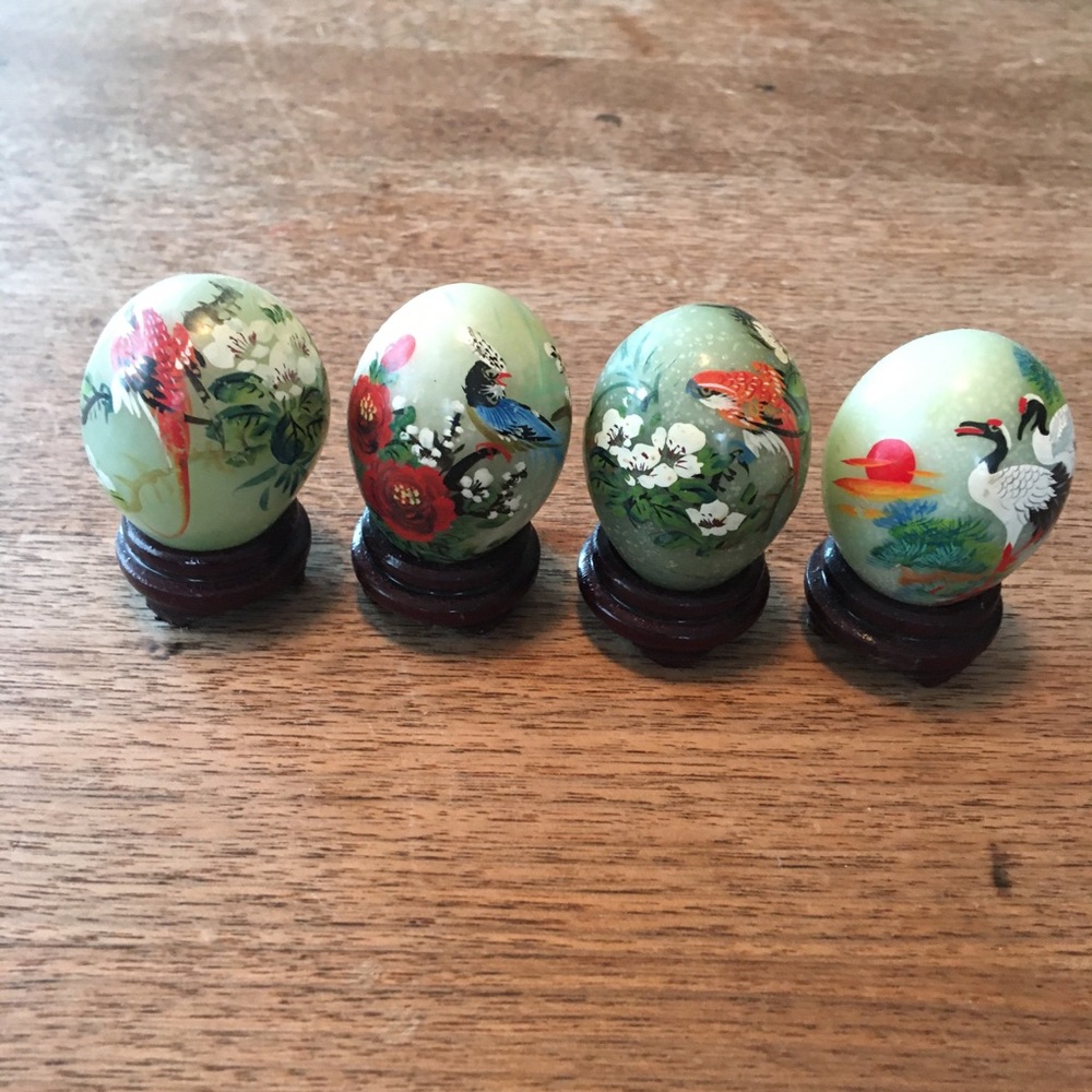 4 VTG Asian Hand Painted Jade Eggs